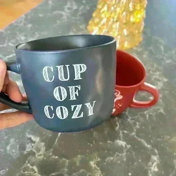 Set of two Christmas mugs cozy holiday gift coffee cocoa tea - Picture 4 of 4